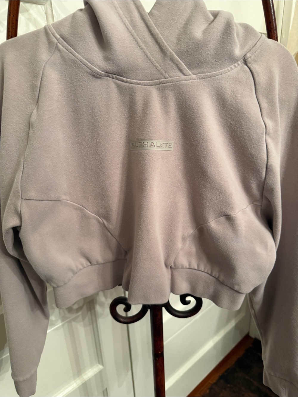 Alphalete Cropped Scuba Hoodie Women’s Taupe Beige Heavyweight    Athleisure XS